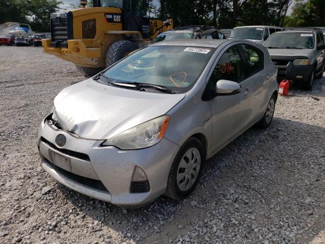 Photo 2 from auction – 2013 TOYOTA PRIUS C with VIN JTDKDTB32D1557045