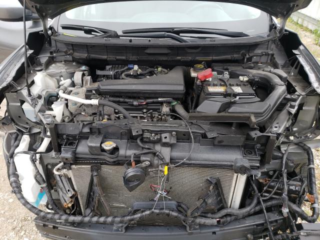 Photo 7 from auction – 2017 NISSAN ROGUE S with VIN JN8AT2MV9HW003036