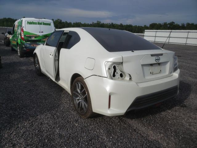 Photo 3 from auction – 2016 TOYOTA SCION TC with VIN JTKJF5C73GJ017381