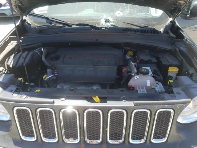 Photo 7 from auction – 2017 JEEP RENEGADE S with VIN ZACCJBAB8HPG37164
