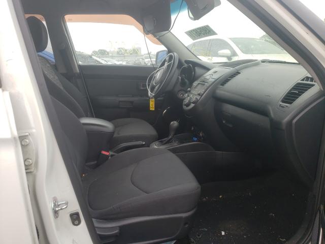Photo 5 from auction – 2011 KIA SOUL + with VIN KNDJT2A2XB7262822