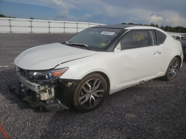 Photo 2 from auction – 2016 TOYOTA SCION TC with VIN JTKJF5C73GJ017381