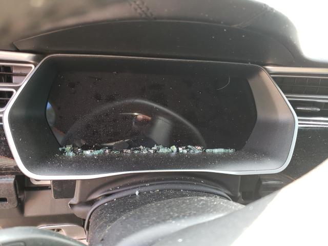 Photo 8 from auction – 2018 TESLA MODEL X with VIN 5YJXCDE2XJF088128