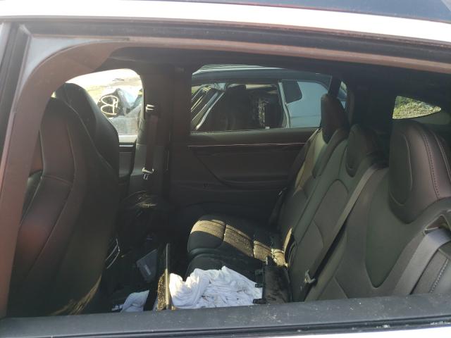 Photo 6 from auction – 2018 TESLA MODEL X with VIN 5YJXCDE2XJF088128