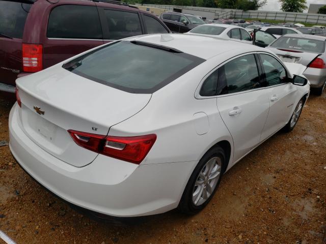 Photo 4 from auction – 2018 CHEVROLET MALIBU LT with VIN 1G1ZD5ST8JF204097