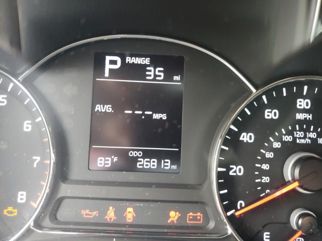 Photo 8 from auction – 2018 KIA FORTE LX with VIN 3KPFK4A75JE202767