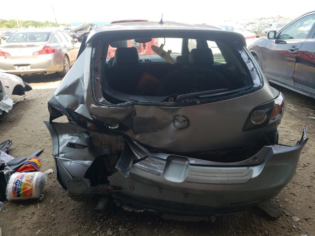 Photo 9 from auction – 2005 MAZDA 3 HATCHBAC with VIN JM1BK343751220696