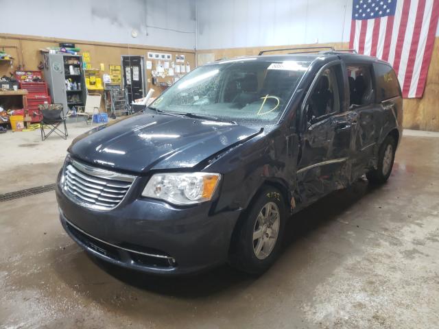 Photo 2 from auction – 2013 CHRYSLER TOWN & COU with VIN 2C4RC1BG8DR629743