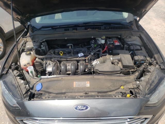 Photo 7 from auction – 2017 FORD FUSION S with VIN 3FA6P0G70HR200631