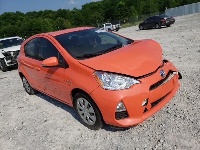 TOYOTA PRIUS C 2013 with VIN JTDKDTB3XD1055495 - Photo from auction