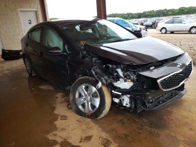KIA FORTE LX 2017 with VIN 3KPFK4A70HE136557 - Photo from auction