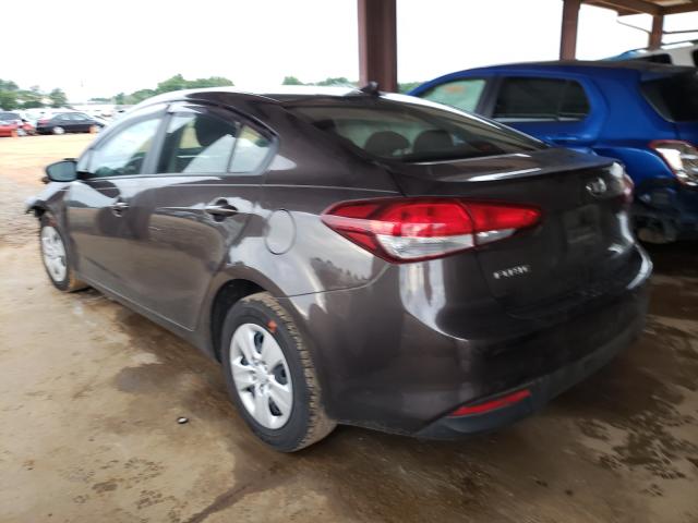 Photo 3 from auction – 2017 KIA FORTE LX with VIN 3KPFK4A70HE136557