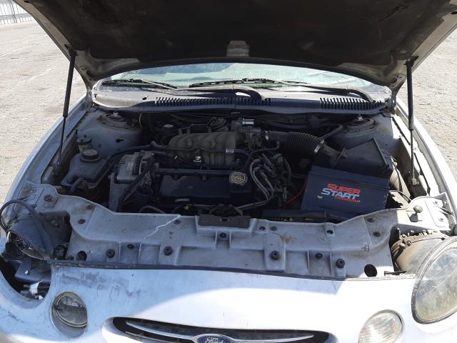 Photo 7 from auction – 1999 FORD TAURUS SE with VIN 1FAFP53U0XG241596