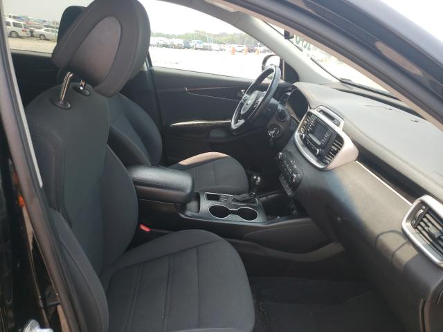 Photo 5 from auction – 2016 KIA SORENTO LX with VIN 5XYPG4A34GG168013