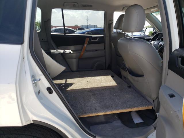 Photo 6 from auction – 2010 TOYOTA HIGHLANDER with VIN JTEBW3EH7A2047261