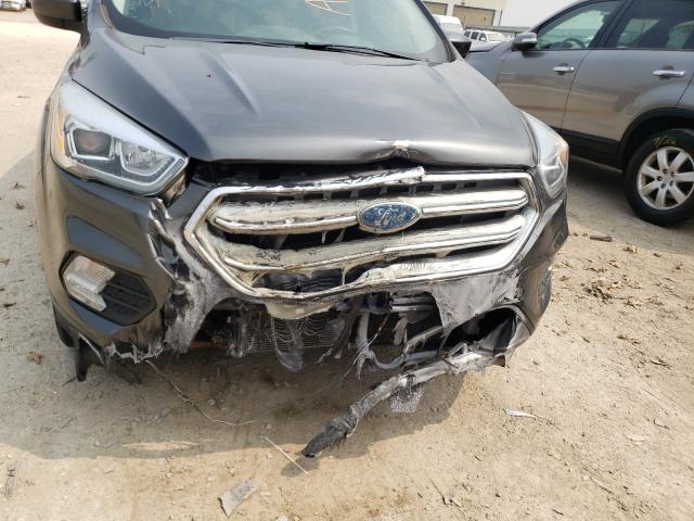 Photo 9 from auction – 2017 FORD ESCAPE SE with VIN 1FMCU0GD6HUA37726