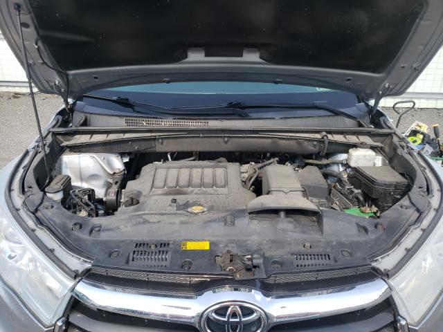 Photo 7 from auction – 2014 TOYOTA HIGHLANDER with VIN 5TDBKRFH0ES052379