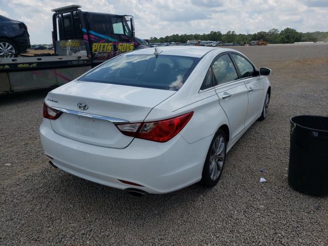 Photo 4 from auction – 2011 HYUNDAI SONATA SE with VIN 5NPEC4AC0BH055437
