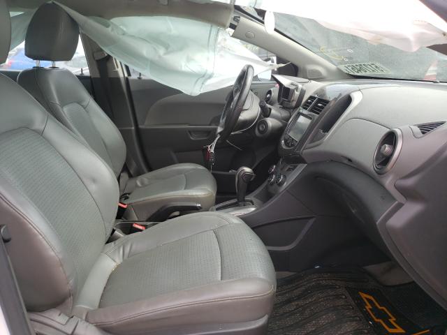 Photo 5 from auction – 2015 CHEVROLET SONIC LTZ with VIN 1G1JE6SB9F4146088