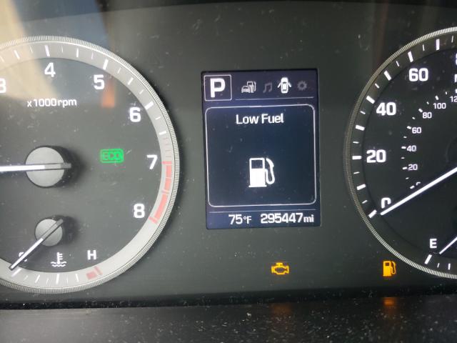Photo 8 from auction – 2016 HYUNDAI SONATA SE with VIN 5NPE24AF1GH260978
