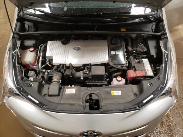 Photo 7 from auction – 2016 TOYOTA PRIUS with VIN JTDKBRFU1G3013821