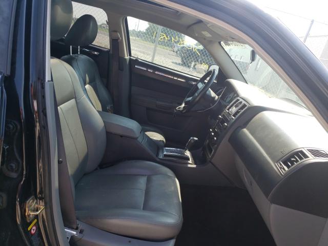 Photo 5 from auction – 2005 CHRYSLER 300 TOURIN with VIN 2C3AA53G15H625439