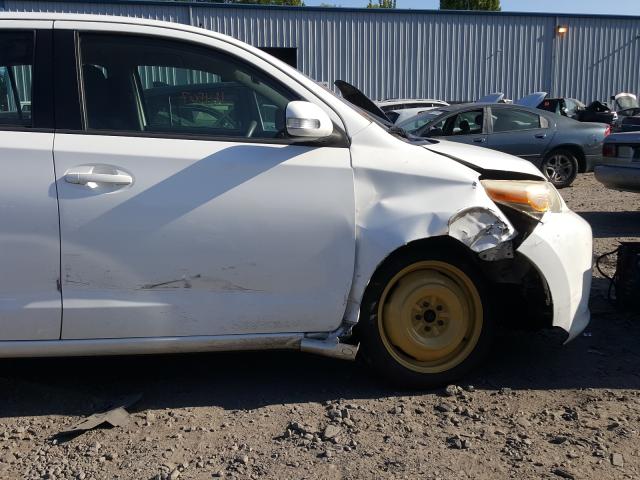 Photo 9 from auction – 2009 TOYOTA SCION XD with VIN JTKKU10419J033921