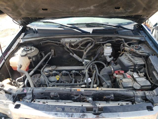 Photo 7 from auction – 2011 FORD ESCAPE LIM with VIN 1FMCU0E75BKB24579