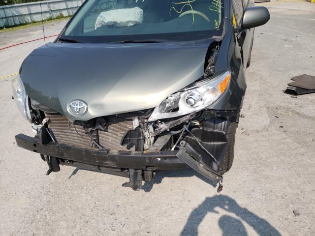 Photo 9 from auction – 2012 TOYOTA SIENNA XLE with VIN 5TDYK3DC3CS275754