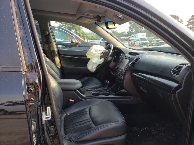 Photo 5 from auction – 2015 KIA SORENTO EX with VIN 5XYKU4A79FG582389
