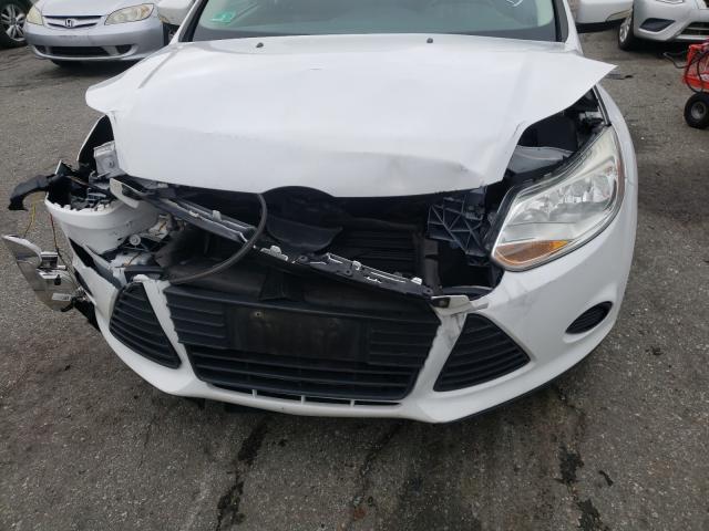 Photo 9 from auction – 2014 FORD FOCUS SE with VIN 1FADP3F2XEL386137