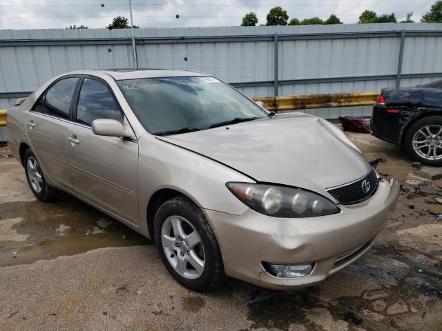 TOYOTA CAMRY LE 2005 with VIN 4T1BE32K45U580679 - Photo from auction