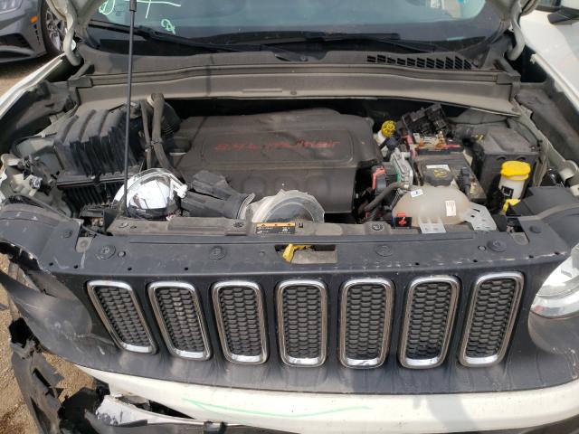 Photo 7 from auction – 2017 JEEP RENEGADE L with VIN ZACCJABB8HPG64048