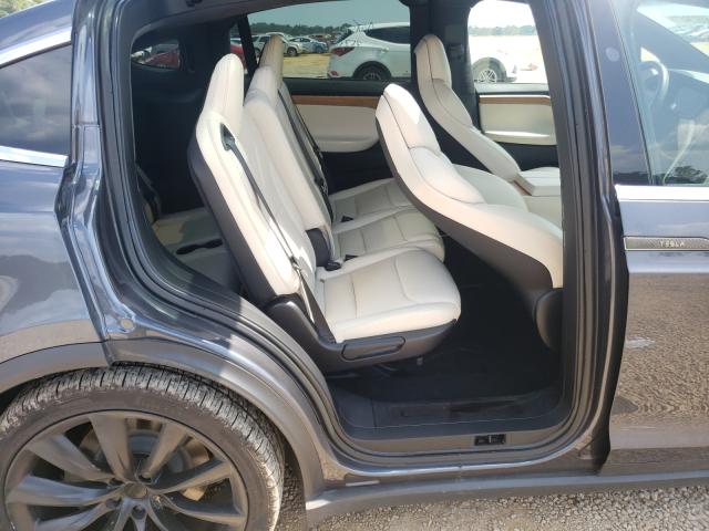 Photo 6 from auction – 2019 TESLA MODEL X with VIN 5YJXCAE23KF192184