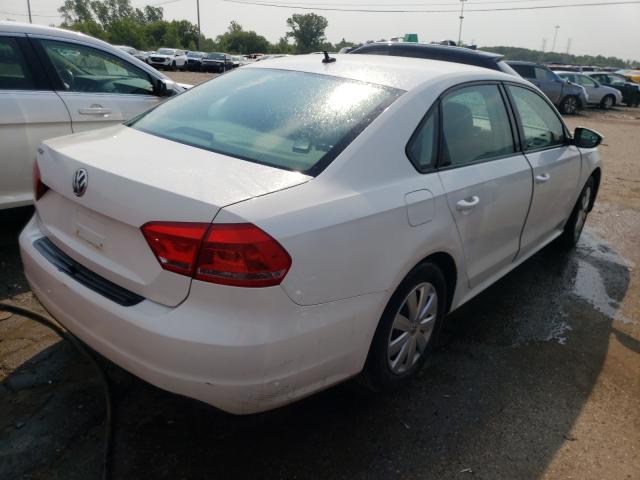 Photo 4 from auction – 2012 VOLKSWAGEN PASSAT S with VIN 1VWAP7A32CC035639