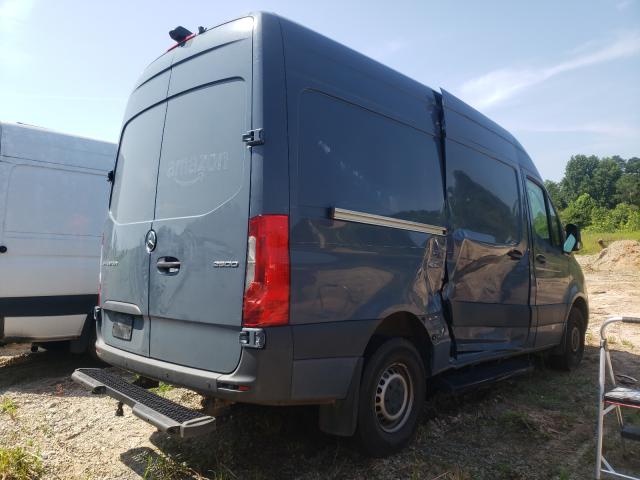 Photo 4 from auction – 2019 MERCEDES-BENZ SPRINTER 2 with VIN WD4PF0CD9KP102036
