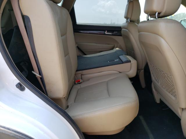 Photo 6 from auction – 2011 KIA SORENTO EX with VIN 5XYKU4A28BG043499