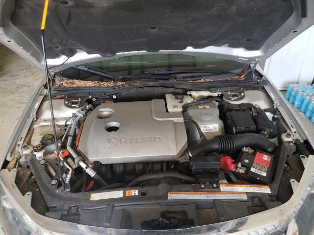 Photo 7 from auction – 2011 FORD FUSION HYB with VIN 3FADP0L35BR116564