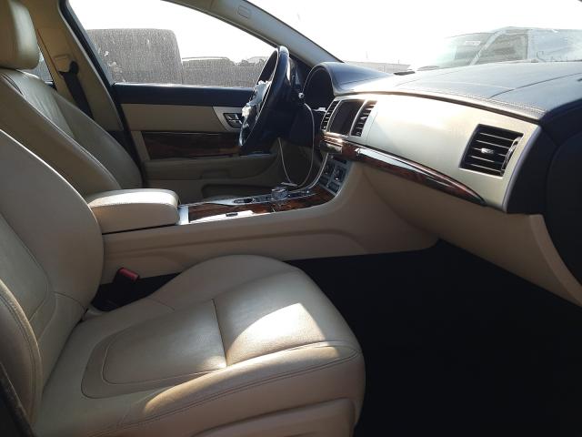 Photo 5 from auction – 2015 JAGUAR XF 2.0T PR with VIN SAJWA0FS5FPU57808