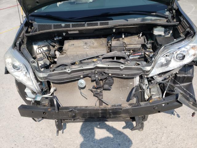 Photo 7 from auction – 2012 TOYOTA SIENNA XLE with VIN 5TDYK3DC3CS275754
