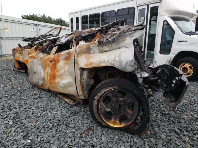 CHEVROLET SILVERADO 2018 with VIN 3GCUKREC7JG103819 - Photo from auction