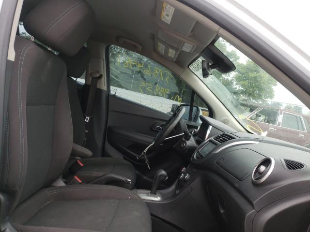 Photo 5 from auction – 2016 CHEVROLET TRAX LS with VIN KL7CJNSB5GB603625