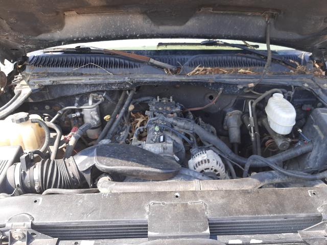 Photo 7 from auction – 2005 CHEVROLET SILVERADO with VIN 1GCHK23U35F965771