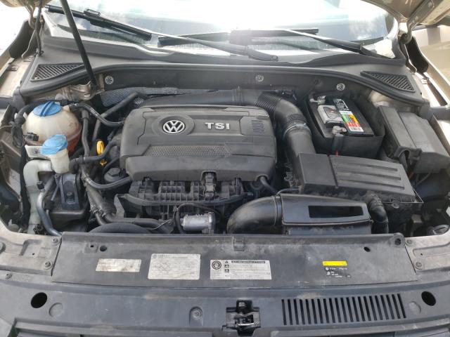 Photo 7 from auction – 2015 VOLKSWAGEN PASSAT S with VIN 1VWAT7A30FC008567