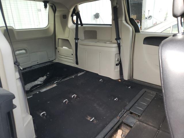 Photo 6 from auction – 2012 CHRYSLER TOWN & COU with VIN 2C4RC1BG1CR244765