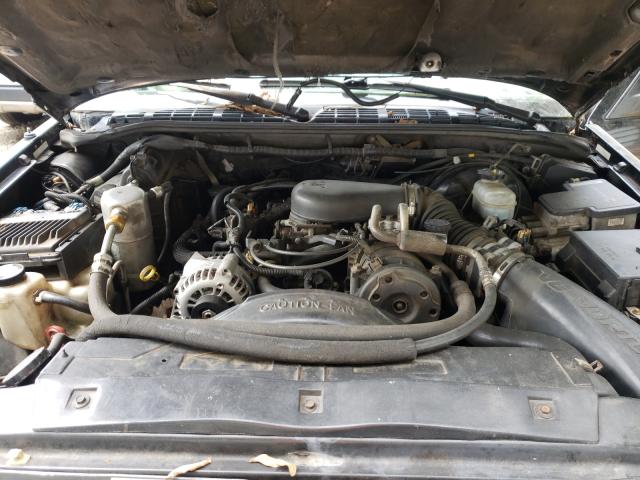Photo 7 from auction – 1999 GMC JIMMY with VIN 1GKCS13W2X2528896