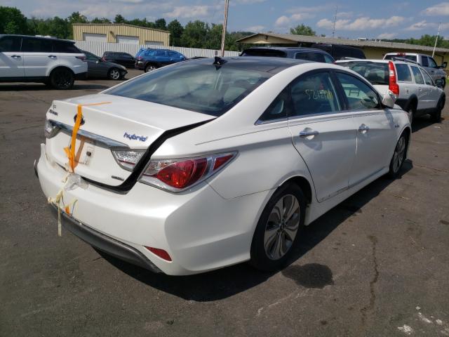 Photo 4 from auction – 2013 HYUNDAI SONATA HYB with VIN KMHEC4A46DA081135