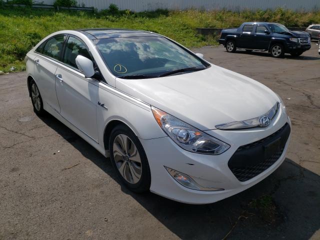 HYUNDAI SONATA HYB 2013 with VIN KMHEC4A46DA081135 - Photo from auction
