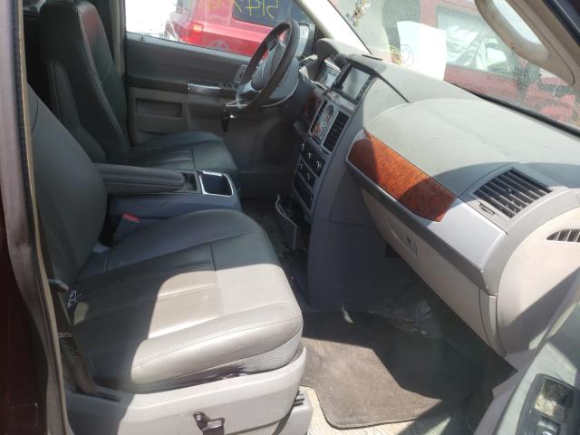 Photo 5 from auction – 2008 CHRYSLER TOWN & COU with VIN 2A8HR54P58R714200