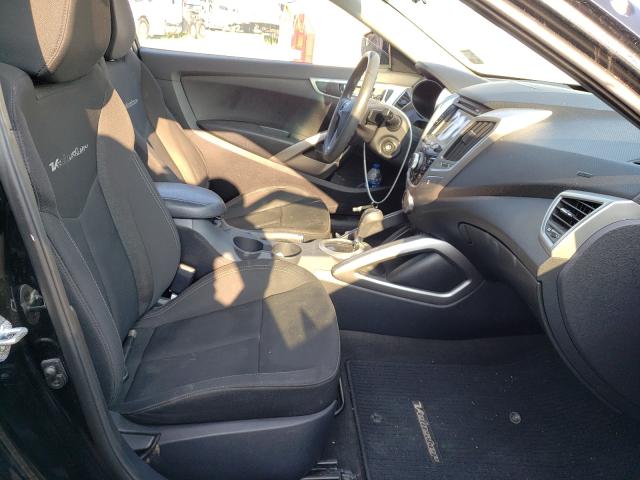 Photo 5 from auction – 2015 HYUNDAI VELOSTER with VIN KMHTC6AD2FU237949